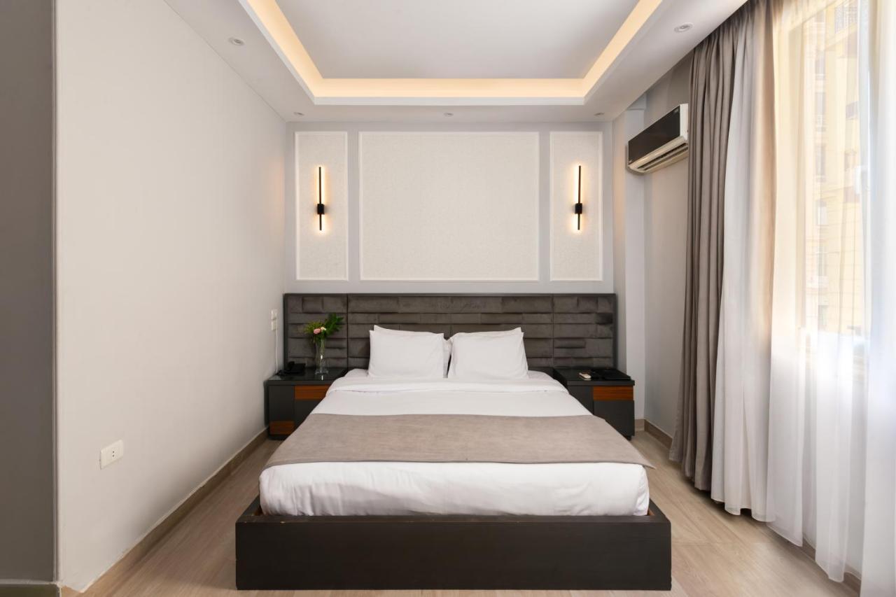Capital Hotel 3*
